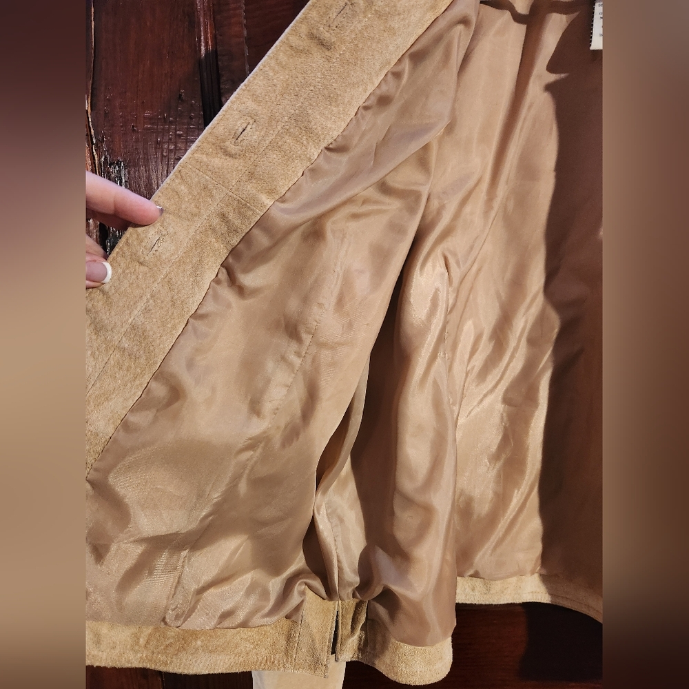 Cherokee Tan Suede Jacket - Picture 4 of 9